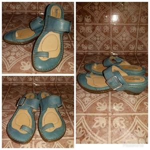 Born Toe Ring Sandal | NWOT | 7M    A1219